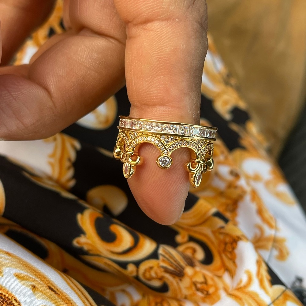 Ring - Picture 4 of 6
